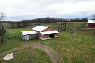 12967 Pleasant Valley Road Road NE, Utica, OH 43080 - Photo 2