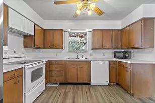 27 Tanglewood Dr, Delaware, OH 43015 - Photo 12