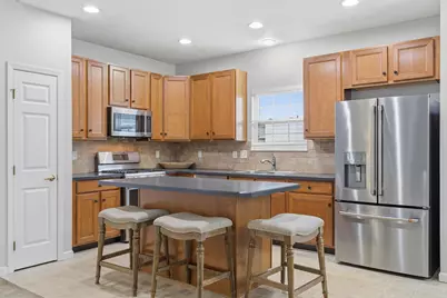 3240 Belstead Drive, Grove City, OH 43123 - Photo 8