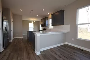 338 Cherry Hills Rd, Commercial Point, OH 43116 - Photo 4