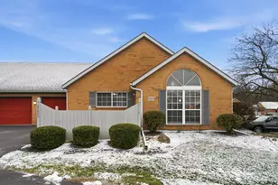 5390 Pond View Dr, Westerville, OH 43081 - Photo 1