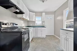 2131 Argyle Dr, Columbus, OH 43219 - Photo 12