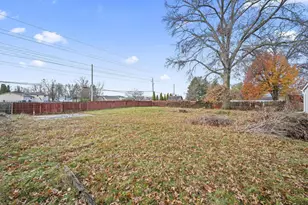 2709 Kilbourne Ave, Columbus, OH 43231 - Photo 30