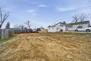 183 Park St, Buckeye Lake, OH 43008 - Photo 1