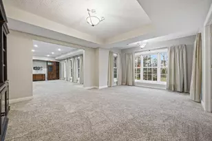 477 Stratshire Ln, Columbus, OH 43230 - Photo 64