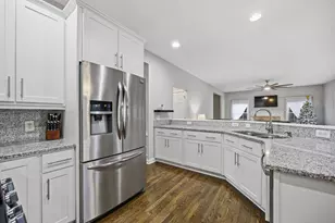 477 Stratshire Ln, Columbus, OH 43230 - Photo 22