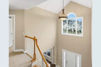 477 Stratshire Lane, Columbus, OH 43230 - Photo 8