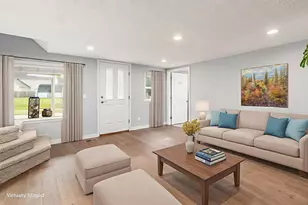 89 High St, Sunbury, OH 43074 - Photo 2