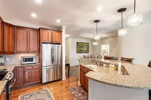 3175 Tremont Rd, Columbus, OH 43221 - Photo 6