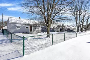 408 Derrer Rd, Columbus, OH 43204 - Photo 4