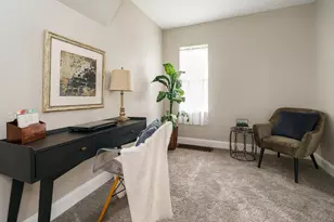 2220 Sale Rd, Columbus, OH 43224 - Photo 26