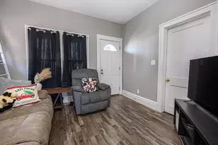 519 Locust St, Coshocton, OH 43812 - Photo 8