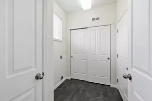 1656 Nature Dr, Grove City, OH 43123 - Photo 12