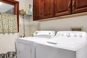 235 E Hocking St, Canal Winchester, OH 43110 - Photo 12