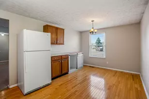 3487 Alfred Ct, Columbus, OH 43221 - Photo 14