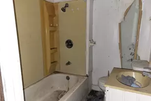 412 Grant St, East Liverpool, OH 43920 - Photo 6