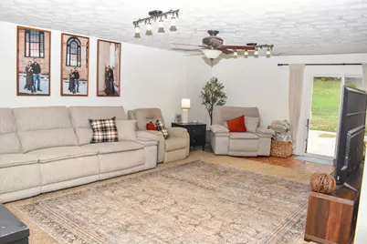 1060 Heidi Road, Bellefontaine, OH 43311 - Photo 8