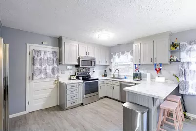 23 Upland Terrace, Mount Vernon, OH 43050 - Photo 4