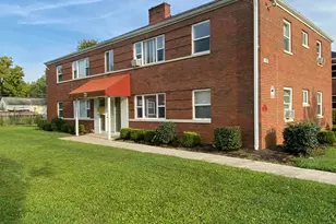 73 N Hampton Rd, Columbus, OH 43213 - Photo 2