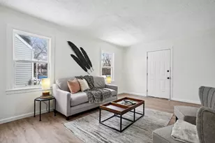 2349 Delbert Rd, Columbus, OH 43211 - Photo 10