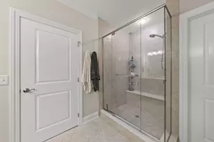 3175 Tremont Rd, Columbus, OH 43221 - Photo 14