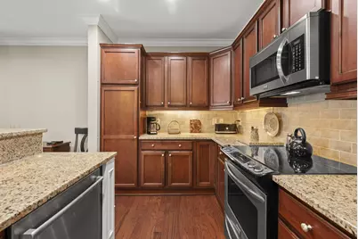 3175 Tremont Road #313, Columbus, OH 43221 - Photo 6