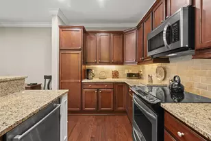 3175 Tremont Rd, Columbus, OH 43221 - Photo 6