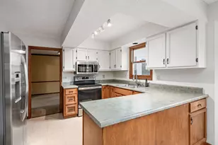 1114 Melinda Dr, Westerville, OH 43081 - Photo 12