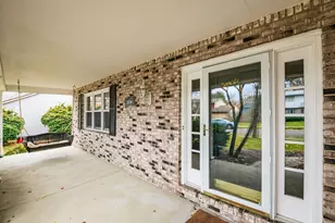1114 Melinda Dr, Westerville, OH 43081 - Photo 2