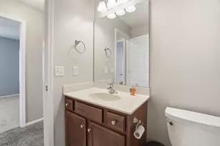 1728 Hunters Ridge Dr, Troy, OH 45373 - Photo 32