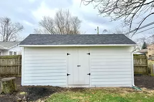 4827 Glendon Rd, Columbus, OH 43229 - Photo 18