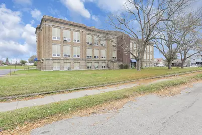 300 E Auburn Avenue, Springfield, OH 45505 - Photo 4