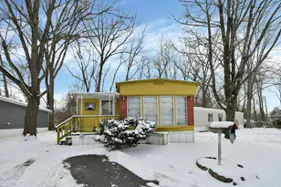 145 Cambridge Ct, Reynoldsburg, OH 43068 - Photo 2