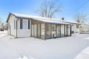 210 Meadow Dr, Circleville, OH 43113 - Photo 34