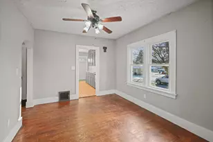 537 Clark St, Willard, OH 44890 - Photo 8