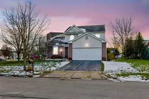 299 Links Dr, Marysville, OH 43040 - Photo 4