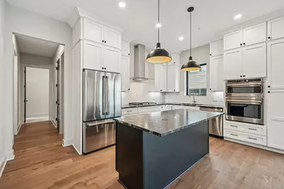 2867 Kobuk Drive #304, Columbus, OH 43228 - Photo 4