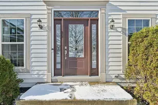 7587 Walnut Dr, Canal Winchester, OH 43110 - Photo 2