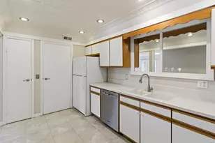 1512 Lafayette Dr, Columbus, OH 43220 - Photo 8