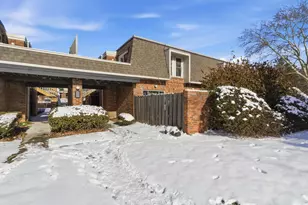 1512 Lafayette Dr, Columbus, OH 43220 - Photo 1