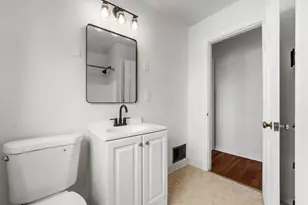 227 S Sylvan Ave, Columbus, OH 43204 - Photo 18