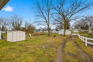 223 Forest Lawn Blvd, Marion, OH 43302 - Photo 18