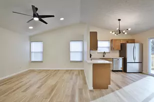 989 Lavender Ln, Columbus, OH 43207 - Photo 14