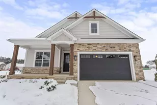 4041 Captains Cir, Lewis Center, OH 43035 - Photo 1