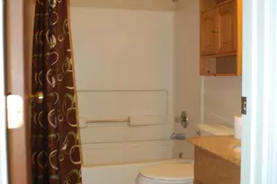 8195 Baltimore Ave, Columbus, OH 43081 - Photo 16