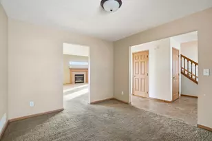 11760 Chanticleer Dr NW, Pickerington, OH 43147 - Photo 6