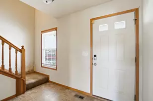 11760 Chanticleer Dr NW, Pickerington, OH 43147 - Photo 4