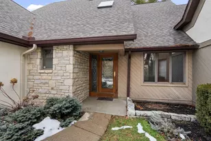 110 Whieldon Ln, Columbus, OH 43085 - Photo 4