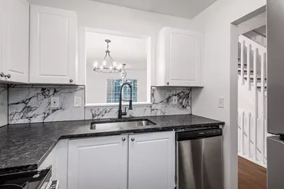 4049 Parkcove Drive #19D, Columbus, OH 43230 - Photo 10