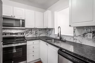 4049 Parkcove Drive #19D, Columbus, OH 43230 - Photo 8